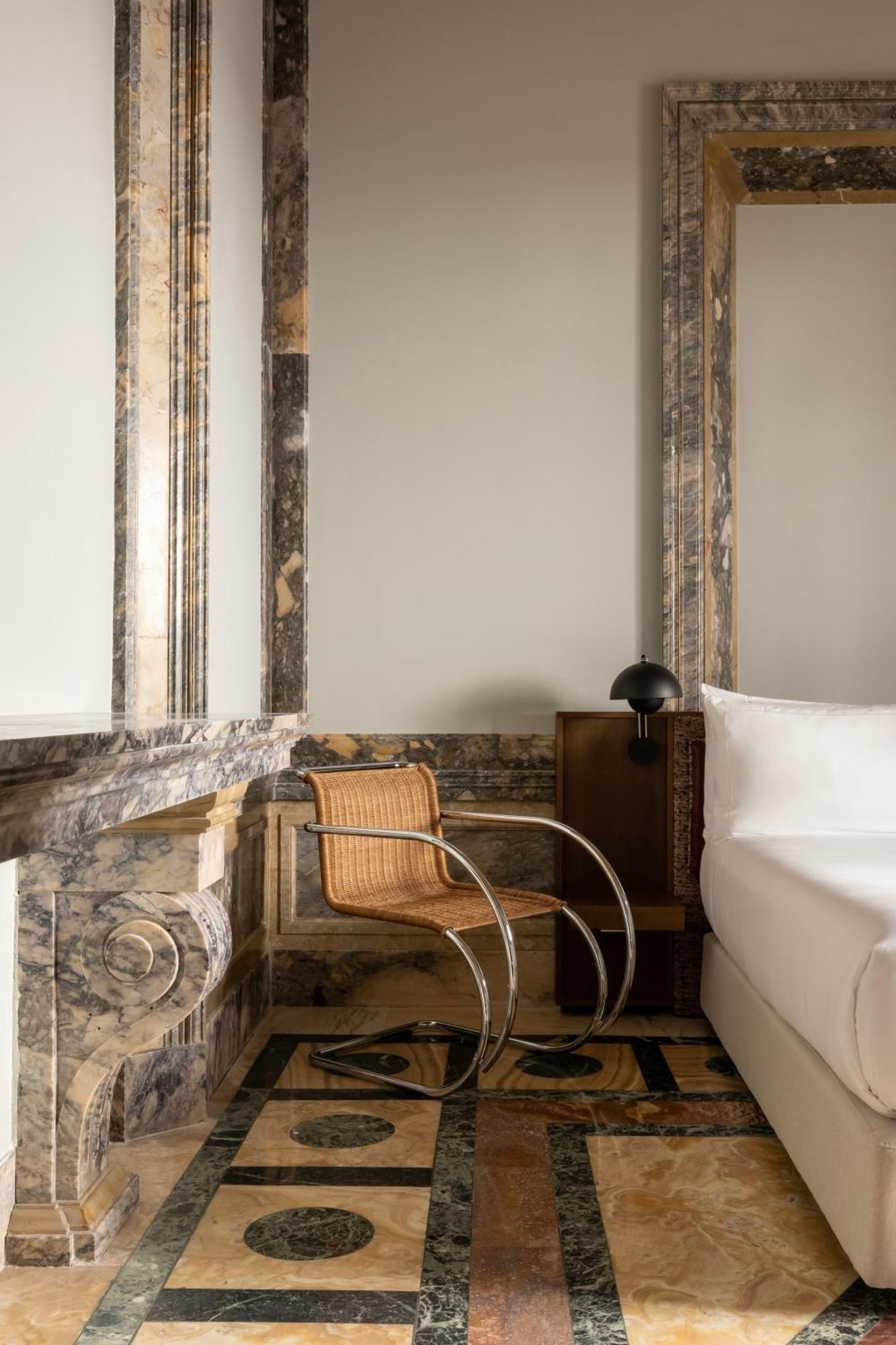 Mercer Residences Apartahotel Sevilla